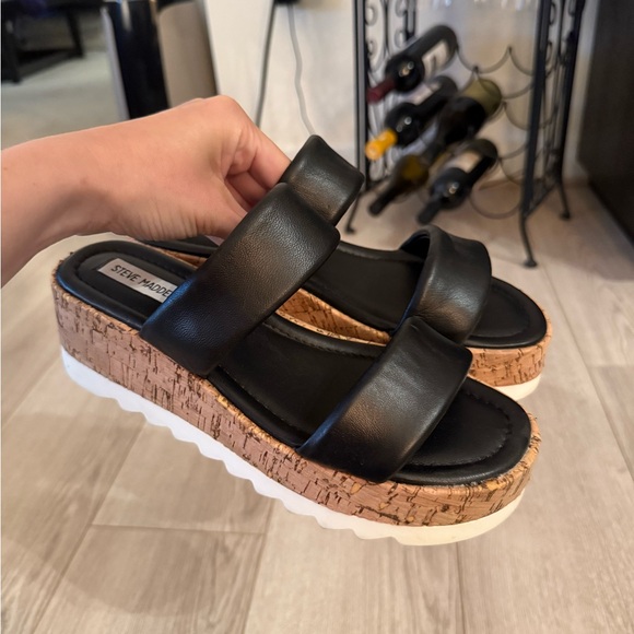Steve Madden Black Platform Shoes with Cork Sole - Picture 4 of 9